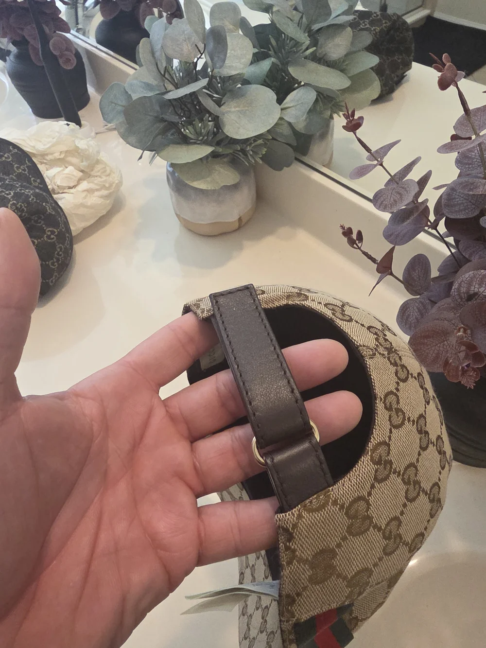 Gucci beige monogram